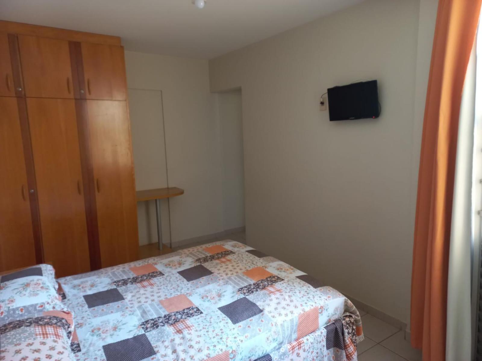 Prive Das Thermas 01 - Ar Split Nos 2 Quartos, Ventilador Na Sala, Purificador Soft Gelada Natural Калдас Новас Екстериор снимка