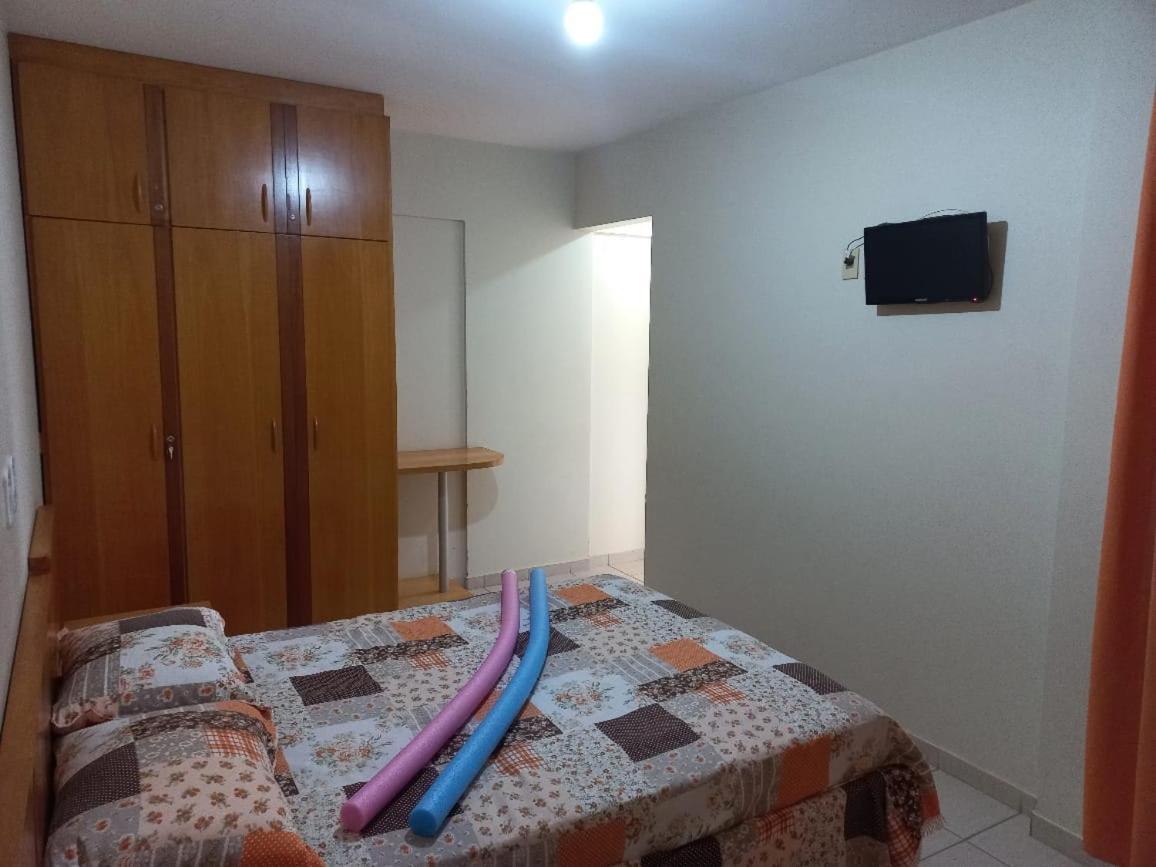 Prive Das Thermas 01 - Ar Split Nos 2 Quartos, Ventilador Na Sala, Purificador Soft Gelada Natural Калдас Новас Екстериор снимка